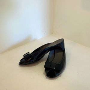 Stuart Weitzman Patent Leather Slide In Shoes